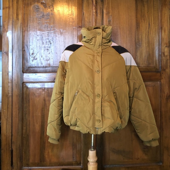 Vintage inspired puffer jacket - Picture 2 of 5